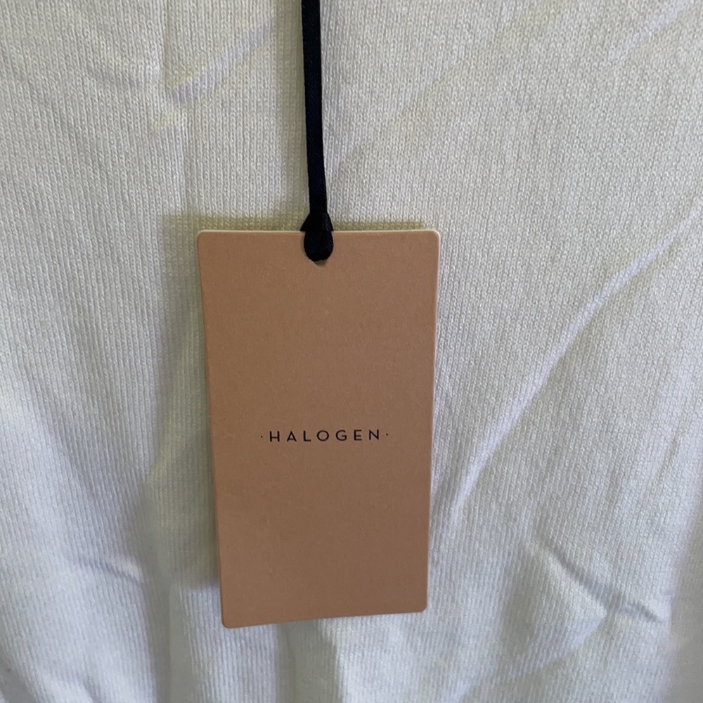 Halogen - Picture 2 of 3